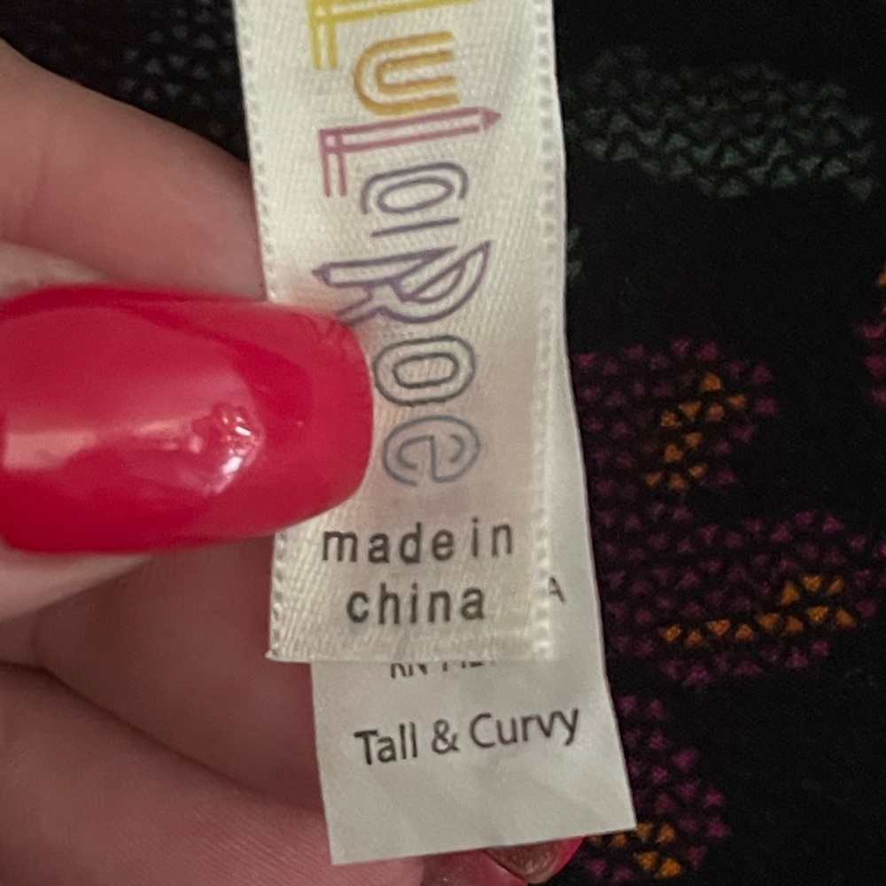 LuLaRoe leggings Tall &Curvy - Picture 3 of 3